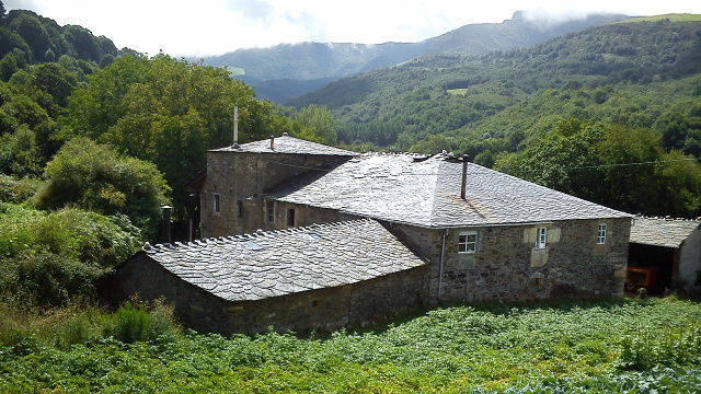 Triacastela (Galicia)