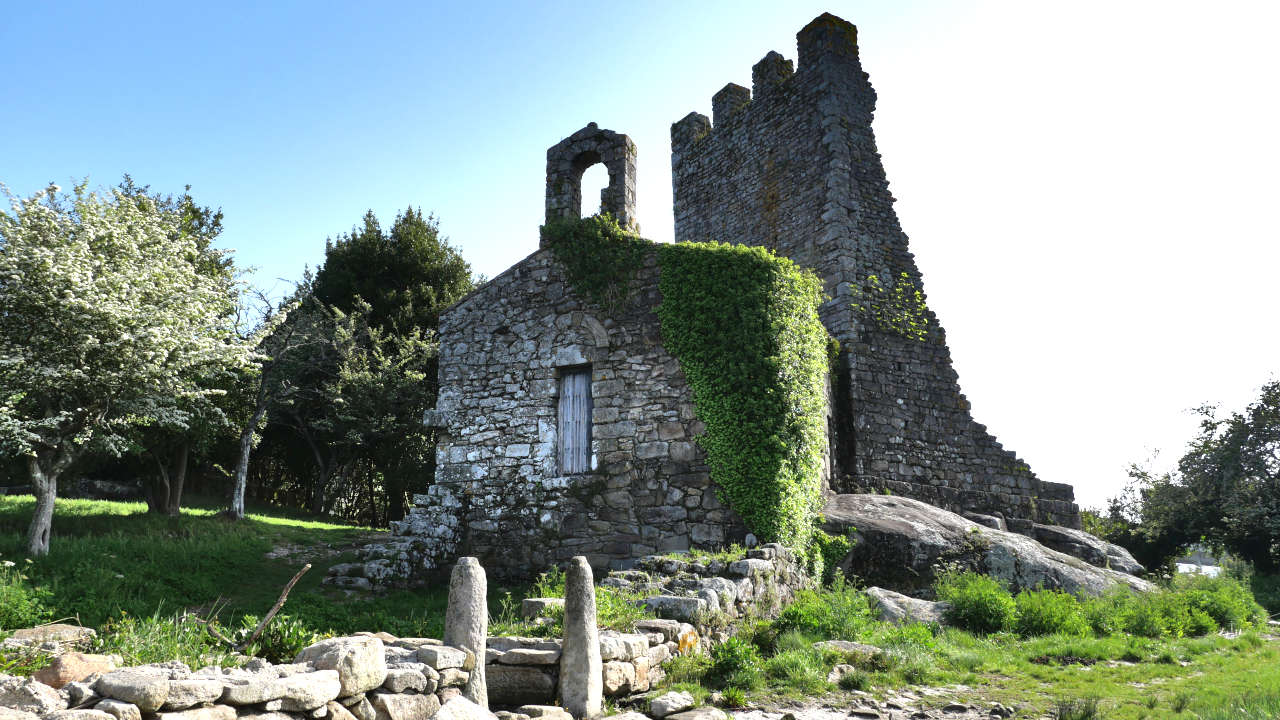 Torres de Oeste en Catoira (Félix González)