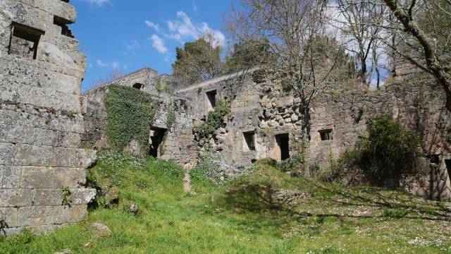 Mosteiro de Trandeiras (Galicia)