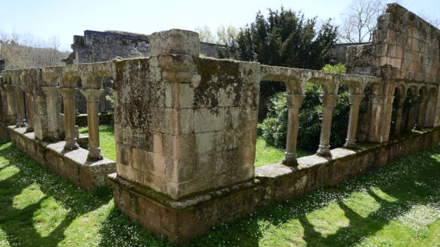 Mosteiro de Trandeiras (Galicia)