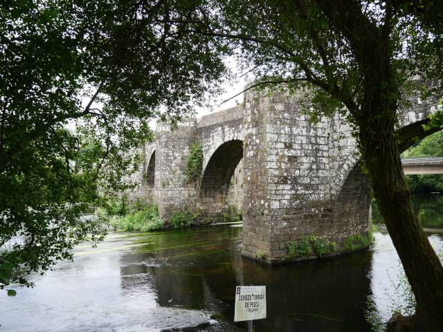 Ponte medieval de Pontevea (Galicia)