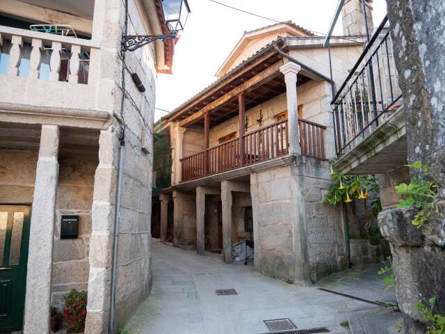 Rúa de San Roque (Combarro) (Galicia)