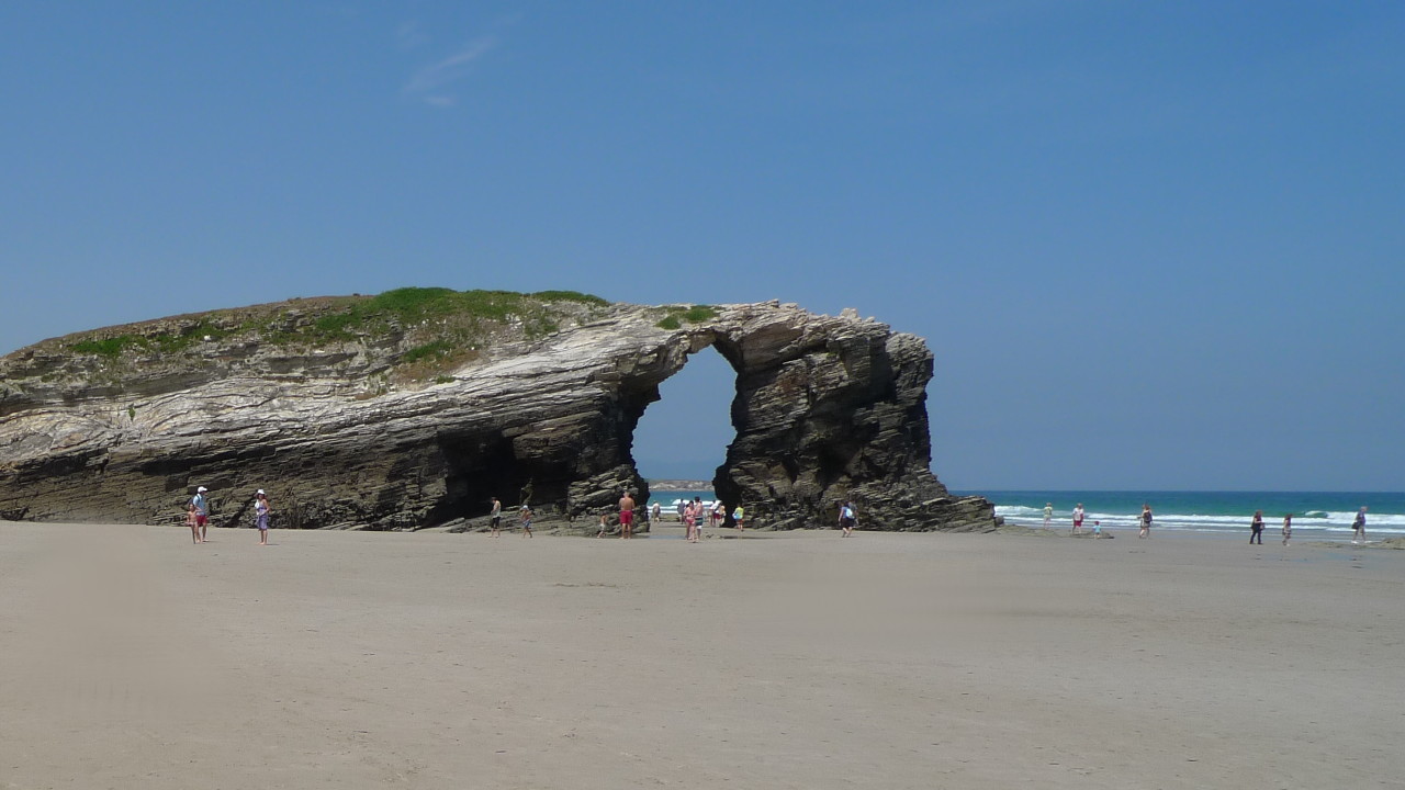 Praia das Catedrais